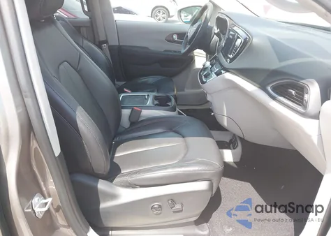 2017 Chrysler Pacifica Touring-L Plus from USA, damaged, VIN 2C4RC1EG2HR803596